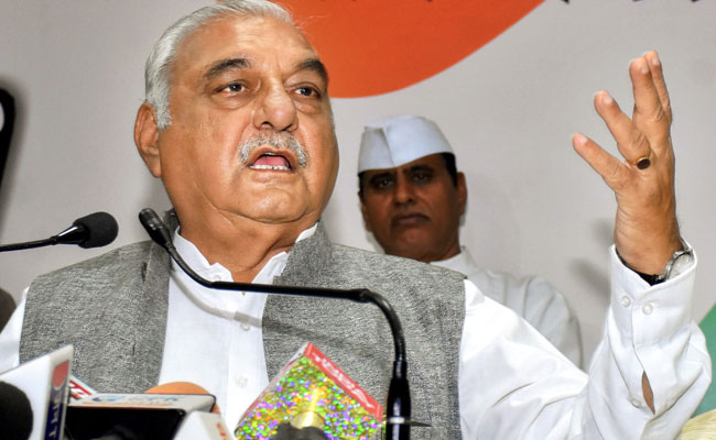 Bhupinder Singh Hooda Appears Before CBI In Land Allotment Cases
