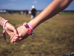 How US Woman Found Her Long-Lost Friend in China