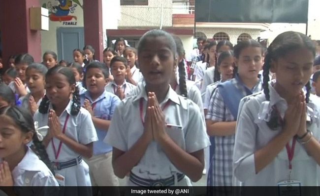 Prohibitory Orders Lifted In 5 Districts In J&K; Schools, Colleges Reopen