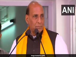 भारत को अस्थिर करने की नापाक हरकते कर रहा है पाक, हम जवाब देने से पीछे नहीं हटेंगे: राजनाथ सिंह भारत को अस्थिर करने की नापाक हरकते कर रहा है पाक, हम जवाब देने से पीछे नहीं हटेंगे: राजनाथ सिंह