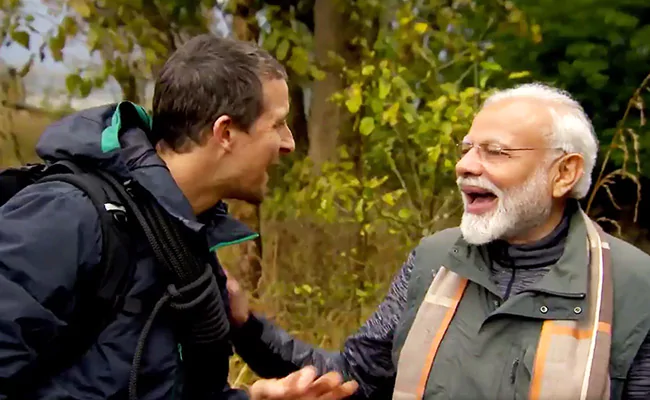 PM Modi 'Man Vs Wild' Memes: पीएम मोदी और बेयर ग्रिल्स के साथ दिखे अरविंद केजरीवाल, Memes हुए वायरल