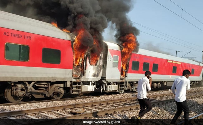 Fire Breaks Out In Hyderabad-Delhi Telangana Express, Passengers Safe