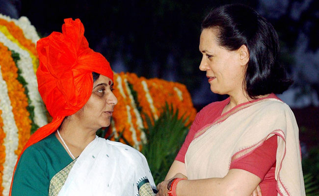 "Feel Her Loss Greatly", Sonia Gandhi Writes To Sushma Swaraj's Husband