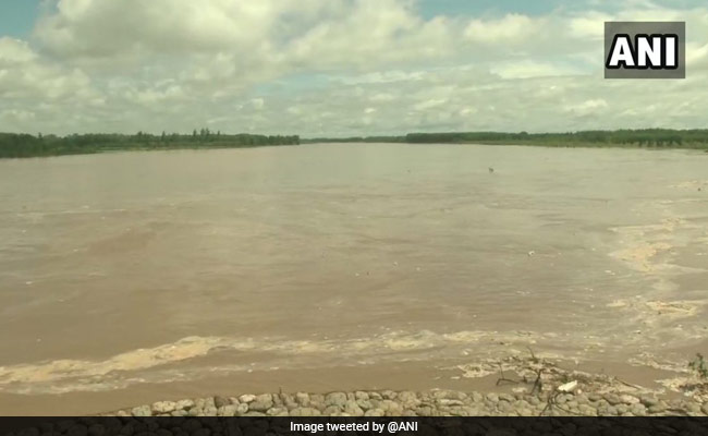 Hydroelectric Projects Shut Down Due To Rise In Silt Levels In Sutlej