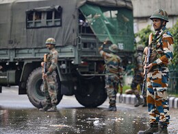 राजौरी में सेना के जवान से हथियार छीनने की कोशिश 