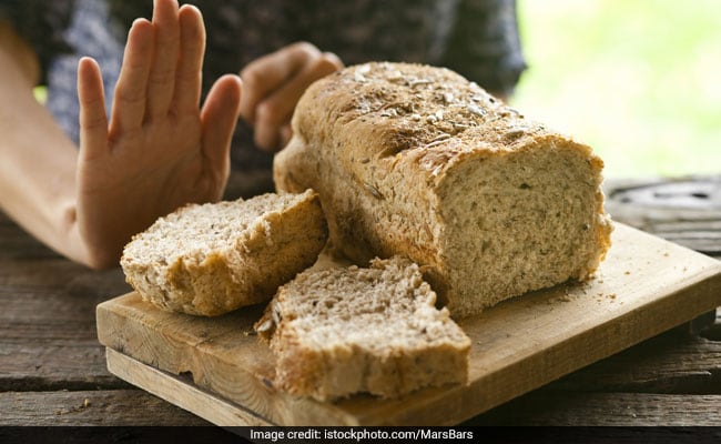 Instant <i>Atta</i> Bread On Stove! Make Healthy Brown Bread Without Yeast And Oven In Just 30 Min (Recipe Video)