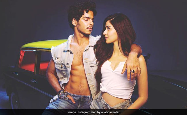 Khali Peeli: अनन्या पांडेय और ईशान खट्टर की 'खाली पीली' का फर्स्ट लुक रिलीज, इस अंदाज में दिखे स्टार्स