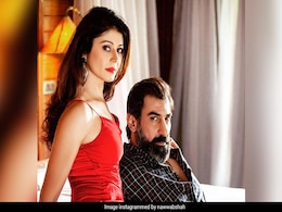 शादी के बाद पूजा बत्रा और नवाब शाह की फोटो हुई वायरल, पूल में यूं चिल करते आए नजर शादी के बाद पूजा बत्रा और नवाब शाह की फोटो हुई वायरल, पूल में यूं चिल करते आए नजर