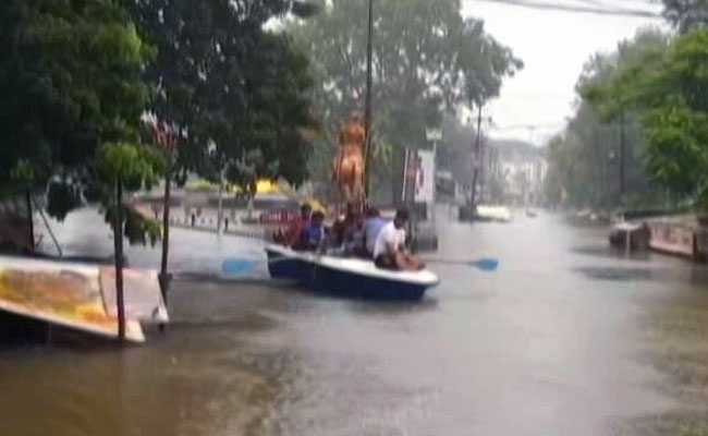 Maharashtra Discusses Climate Change In Disaster Preparedness Review