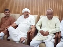 Ayodhya case: अयोध्या मामले में सुप्रीम कोर्ट में हो रही सुनवाई के बीच सामने आए 'राम के एक और वंशज', कहा- सबूत दिखाने को तैयार