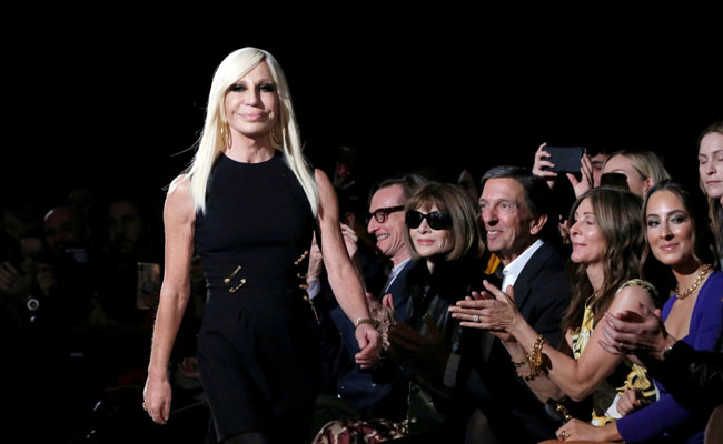 Versace Apologises After T-Shirt Triggers Fierce Criticism In China