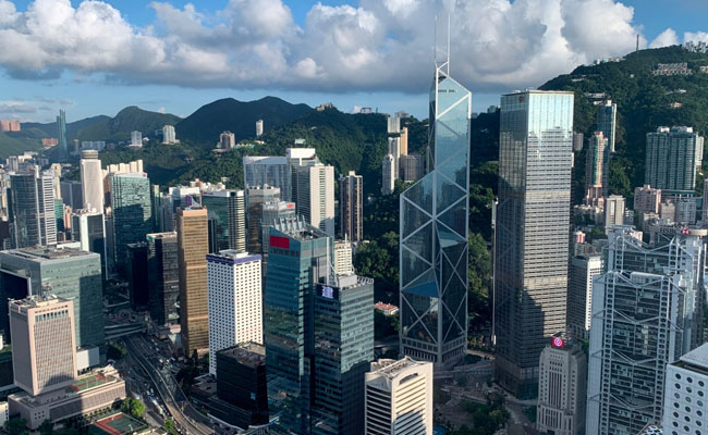 Hong Kong Tycoon Buys Million Dollar Parking Space Amid Looming Recession