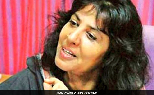 "A Life That Inspired Many": Smriti Irani Remembers First Woman Top Cop