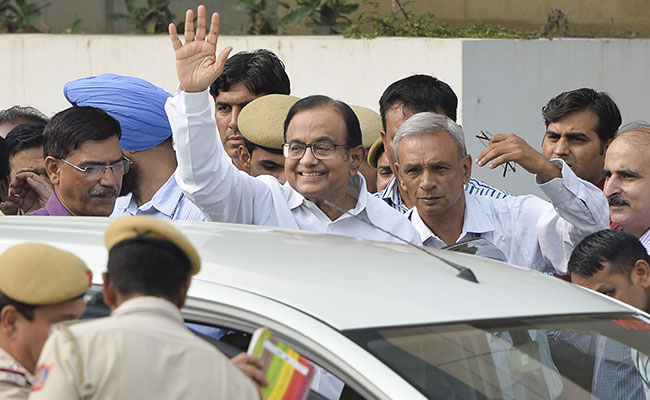 अपने जन्मदिन पर पी चिदंबरम ने मोदी सरकार पर साधा निशाना, कहा- ईश्वर इस देश की रक्षा करे