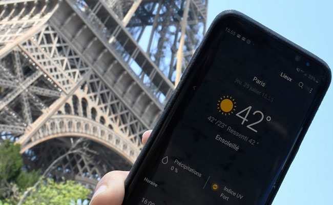 France Records Over 40 Degrees As Heatwave Singes Europe