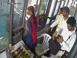 Man Slaps Woman Employee At Gurugram Toll Plaza Booth, Arrested Man Slaps Woman Employee At Gurugram Toll Plaza Booth, Arrested