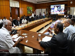 Floods Hit North Karnataka, BS Yediyurappa To Conduct Aerial Survey Floods Hit North Karnataka, BS Yediyurappa To Conduct Aerial Survey