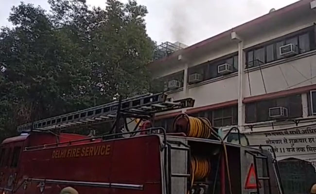 Fire Breaks Out At Delhi's Vikas Bhawan, No Casualties Reported