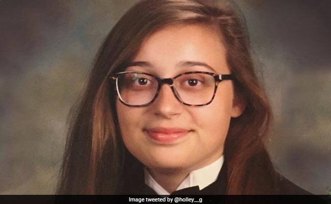 She Wore Tuxedo For Her School Portrait. Then Yearbook Left Her Photo Out
