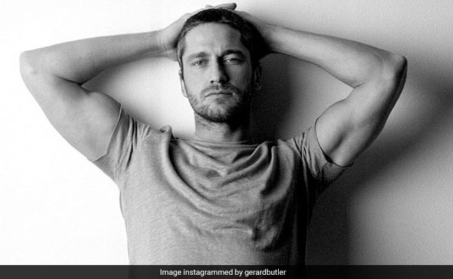 Gerard Butler Once Accidentally Flashed 400 Wedding Guests In Kilt Oopsie