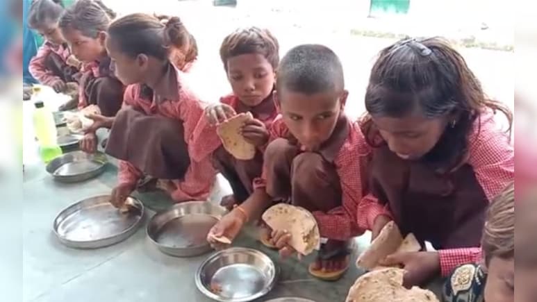 WHO ने स्कूलों में दोपहर के खाने से लेकर कैंटीन तक में मिलने वाले फूडआइटम्स को लेकर जारी की नई गाइडलाइन