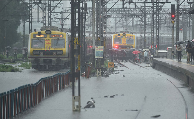 Mumbai Rains Highlights: Heavy Rains Continue To Pound Mumbai, Suburb Areas