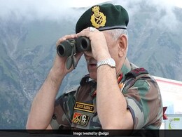 कल CDS का कार्यभार संभालेंगे जनरल बिपिन रावत, 'सिंगल प्वॉइंट आदेश' देने का मिला अधिकार, क्या हैं इसके मायने कल CDS का कार्यभार संभालेंगे जनरल बिपिन रावत, 'सिंगल प्वॉइंट आदेश' देने का मिला अधिकार, क्या हैं इसके मायने