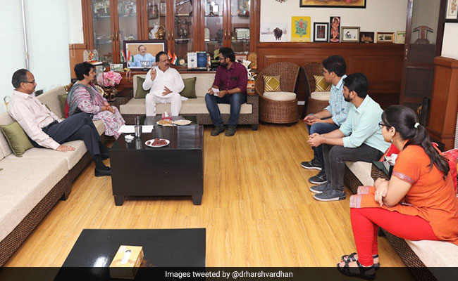 AIIMS Doctors Call Off Strike After Meeting With Health Minister Harsh Vardhan