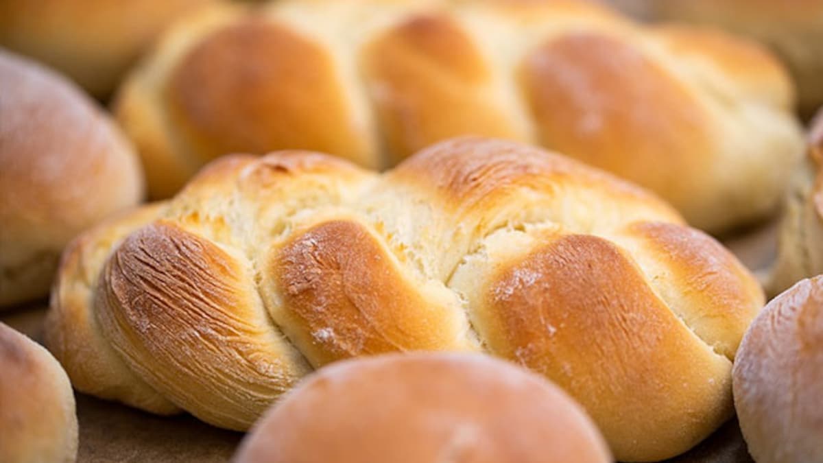 Want To Make Breads At Home? 5 Best Bread Maker Options For You NDTV Food