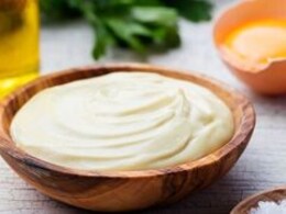 5 Things To Add To Your Market-Bought Mayonnaise To Make It Extra Tasty