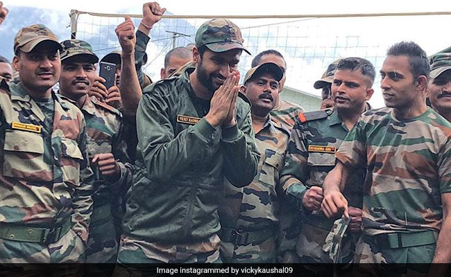 Vicky Kaushal Is Having The Time Of His Life With Soldiers At Indo-China Border