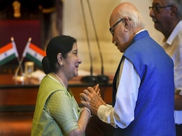 Not A Year She Didn't Bring Me Chocolate Cake: LK Advani On Sushma Swaraj Not A Year She Didn't Bring Me Chocolate Cake: LK Advani On Sushma Swaraj