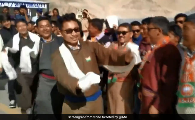 Watch: Ladakh MP, Praised By Prime Minister, Dances On Independence Day