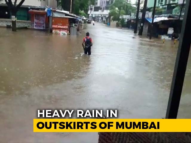 Rail Traffic Disrupted In Mumbai After Heavy Rain Overnight Rail Traffic Disrupted In Mumbai After Heavy Rain Overnight