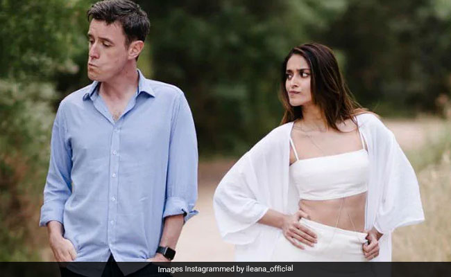 Ileana D'Cruz, Andrew Kneebone Unfollow Each Other On Instagram, Delete Pics