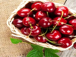 Toxins Food: इन 8 चीजों को खाने से पहले जान लें इनसे होने वाले नुकसान! Toxins Food: इन 8 चीजों को खाने से पहले जान लें इनसे होने वाले नुकसान!