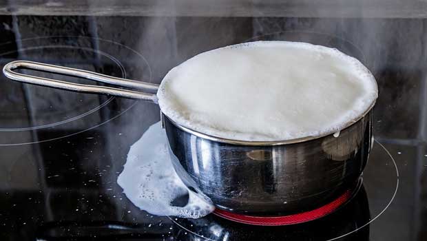 Indian Kitchen Tips: Sure Shot Ways To Prevent Hot Milk From Sticking To The Pan