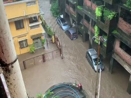 Mumbai Rains: मुंबई और आस-पास के इलाकों में भारी बारिश, जगह-जगह जलजमाव की स्थिति, हाई टाइड का अलर्ट Mumbai Rains: मुंबई और आस-पास के इलाकों में भारी बारिश, जगह-जगह जलजमाव की स्थिति, हाई टाइड का अलर्ट