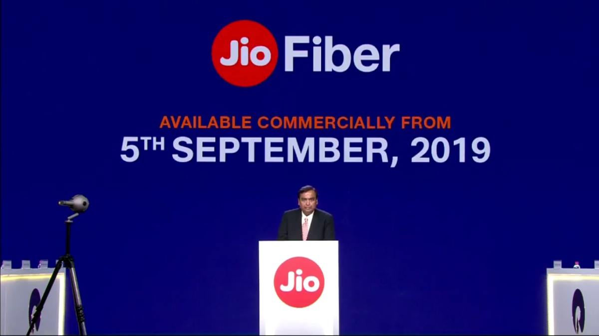 Reliance Jio Fiber: रिलायंस Jio की फाइबर ब्रॉडबैंड सेवा की खास बातें, कैसे करें अप्लाई यहां जानें