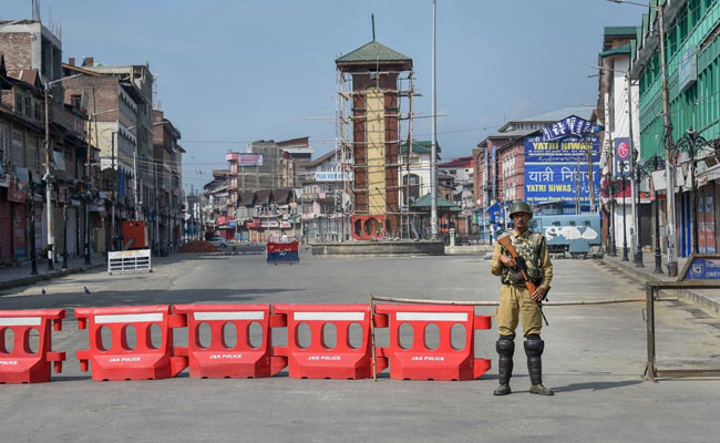 2 Terrorists Behind Targetted Killings Of Civilian, Cop Shot Dead In Kashmir