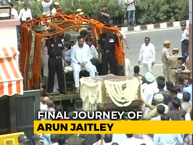 Arun Jaitley's Final Journey After Thousands Pay Last Respects