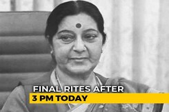 Sushma Swaraj To Be Cremated With State Honours Today, Hundreds Pay Tributes Sushma Swaraj To Be Cremated With State Honours Today, Hundreds Pay Tributes