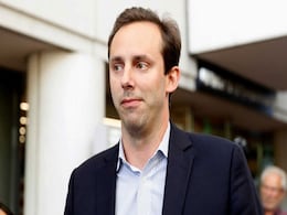 Trump Pardons Former Google Engineer Sentenced For Stealing Trade Secret Trump Pardons Former Google Engineer Sentenced For Stealing Trade Secret