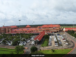 Customs Seizes Gold Worth Rs 85 Lakh At Cochin Airport Customs Seizes Gold Worth Rs 85 Lakh At Cochin Airport