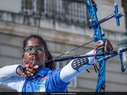 Komalika Bari Becomes Recurve Cadet World Champion; India Win 2 Gold, 1 Bronze  Komalika Bari Becomes Recurve Cadet World Champion; India Win 2 Gold, 1 Bronze