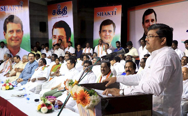 Jawaharlal Nehru Still A Big Hurdle For BJP: Congress Leader Mukul Wasnik