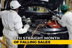 Passenger Vehicle Sales Plunge 31%, Steepest Fall In Nearly 2 Decades Passenger Vehicle Sales Plunge 31%, Steepest Fall In Nearly 2 Decades