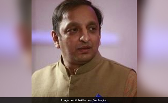 "Political Bankruptcy": Maharashtra Congress Leader Slams Colleague