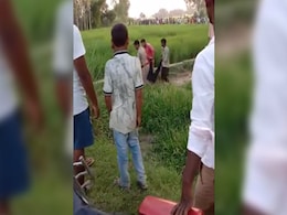 यूपी: बच्चा चोरी के शक में मजदूरों पर भीड़ ने किया हमला, एक की पीट-पीटकर की हत्या, 8 जख्मी यूपी: बच्चा चोरी के शक में मजदूरों पर भीड़ ने किया हमला, एक की पीट-पीटकर की हत्या, 8 जख्मी