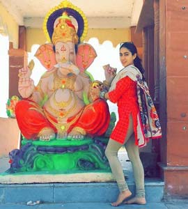 Sara Ali Khan's Pic With Ganpati Is All About 'Laughter And Positivity'